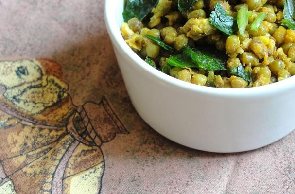 Gujarati Dry Mung Bean Curry Recipe
