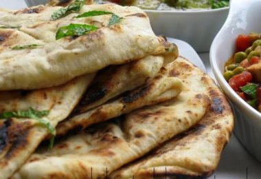 Mint, Fennel and Garlic Naan Recipe
