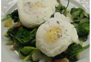 Simple Poached Egg Dinner Recipe