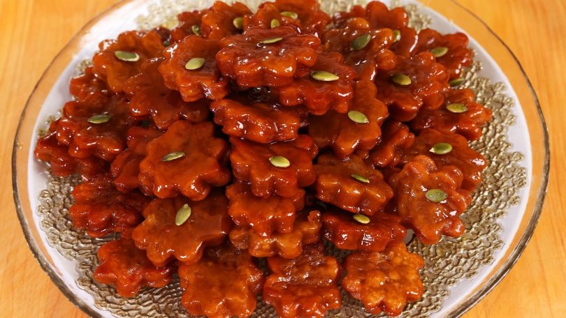 Yakgwa (Korean honey cookies: 약과)