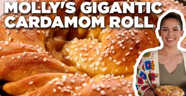 Molly Yeh’s Gigantic Cardamom Roll | Girl Meets Farm | Food Network